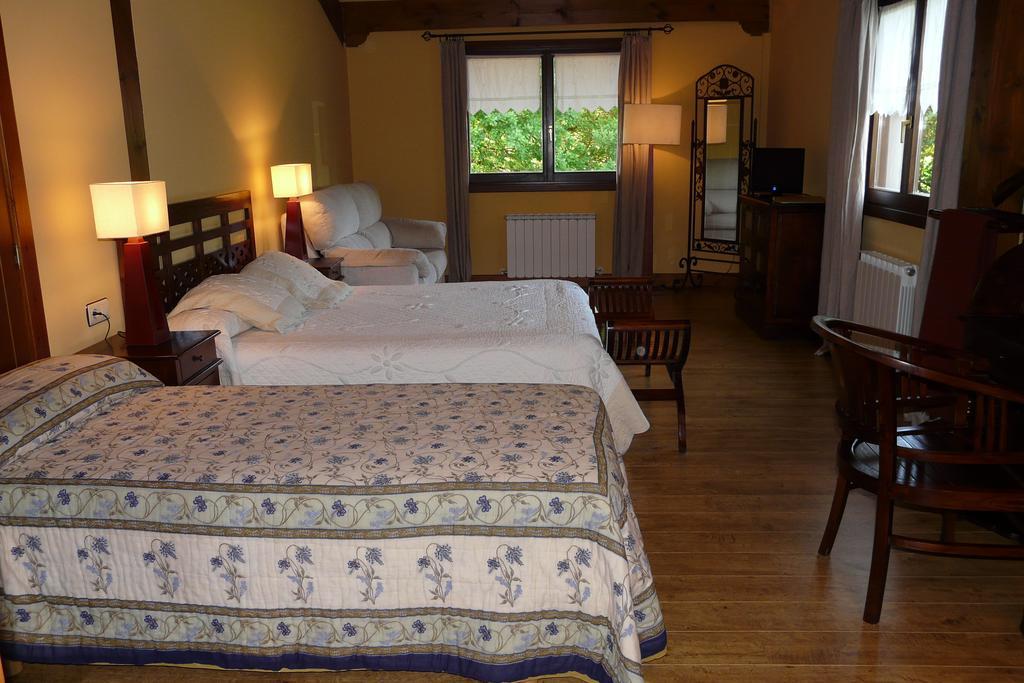 Casa Rural Haritzpe Hondarribia Kamer foto
